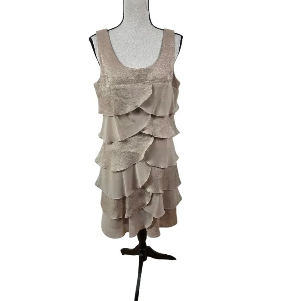 London Times Tiered Dress Women‎ 12 Champagne Gold Shimmer Ruffle Wedding Guest